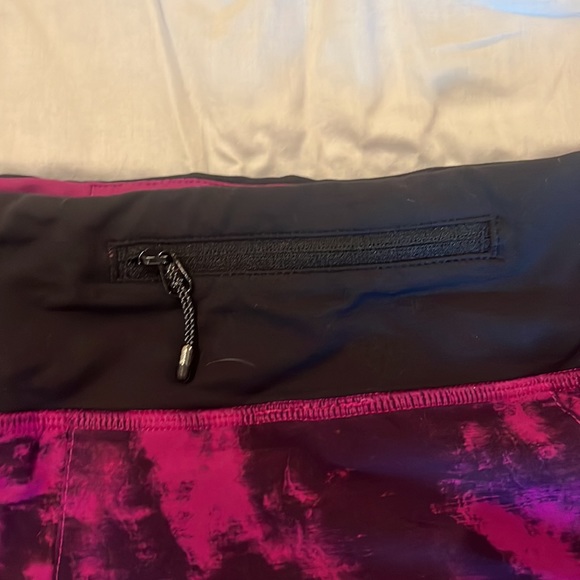 Lululemon size 4-regular length purple skirt - Picture 4 of 4